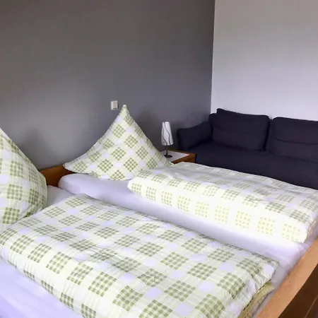 Zur Hardtmuehle Zajazd